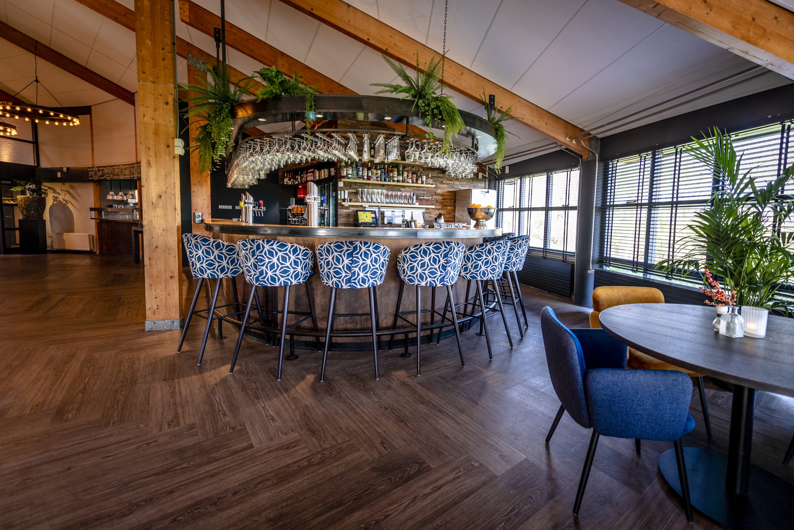 De Hooge Rotterdamsche - Brasserie Golfbaan Restaurant Horeca - SVDH Interieurontwerp - Interior Design